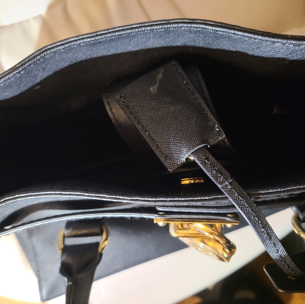 MICHEAL KORS HAMILTON SAFFIANO LEATHER SATCHEL BAG - Picture 5 of 9